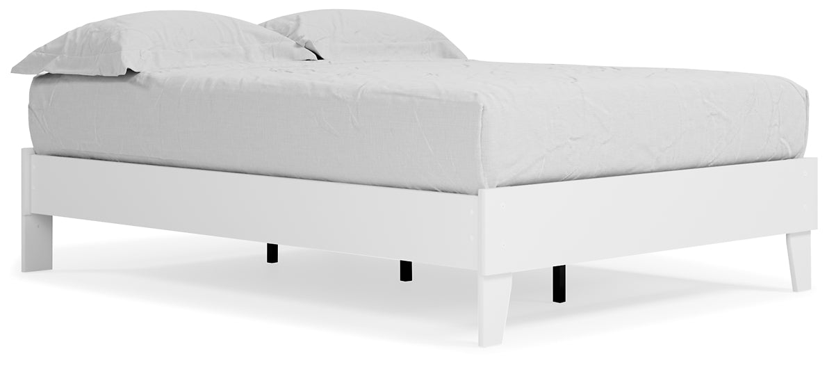 Ashley Express - Piperton Full Platform Bed with Dresser