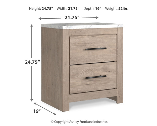 Senniberg Queen Panel Bed with 2 Nightstands